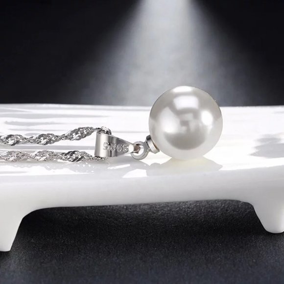 Jewelry - 10mm South Sea Shell Pearl S925 Necklace